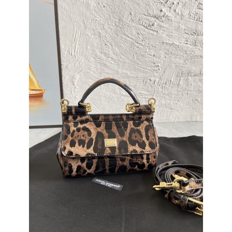 D&G Handle Bags